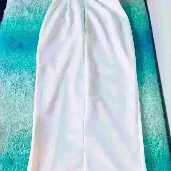 🔥Strapless/ fitted dress🔥 - Picture 2 of 10